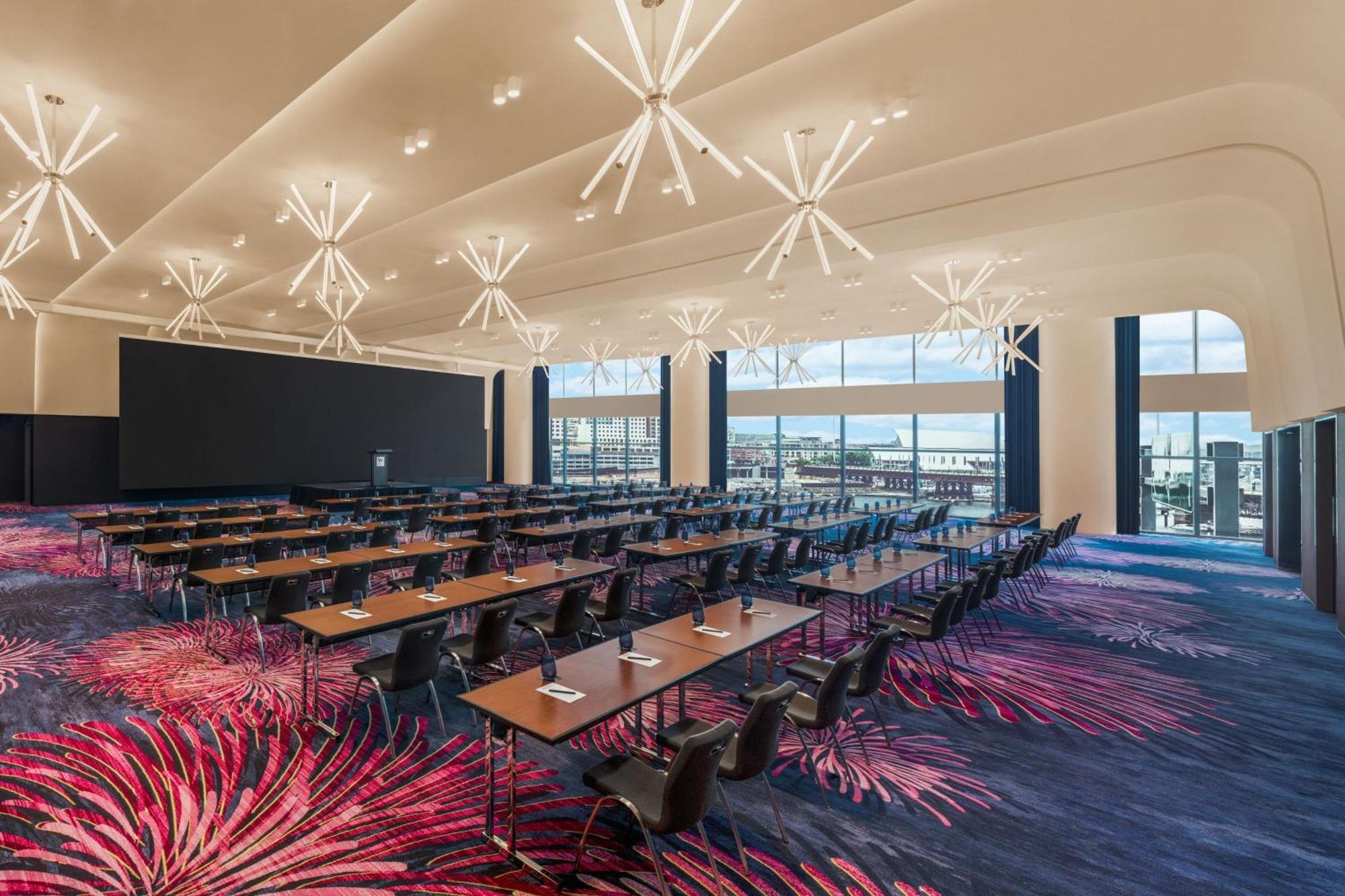 W Sydney Hotel Екстериор снимка The Westin Convention Center